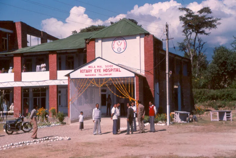 Rotary eye hospitals