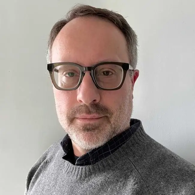 Ivan Znar headshot